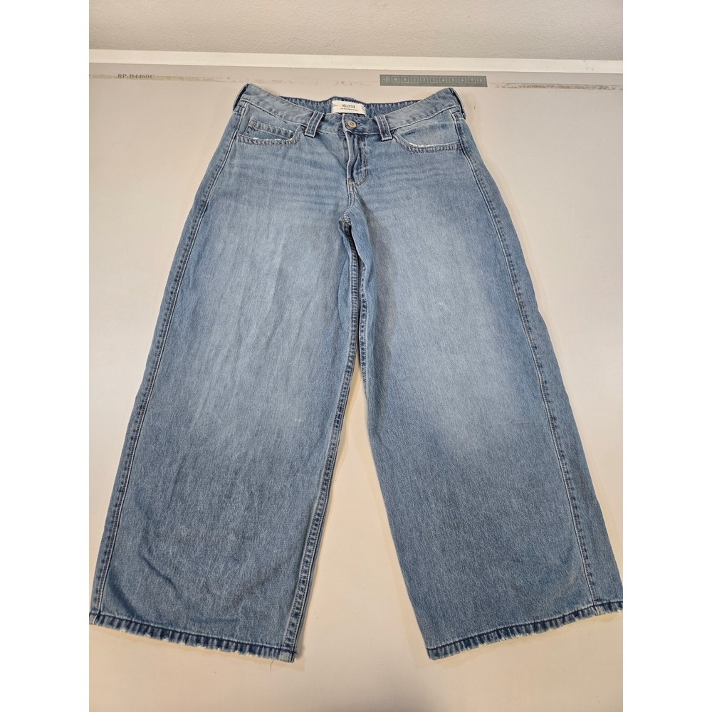 Hollister Low-Rise Super Baggy Jeans Light Wash Blue W30 Short Wide Leg Cotton